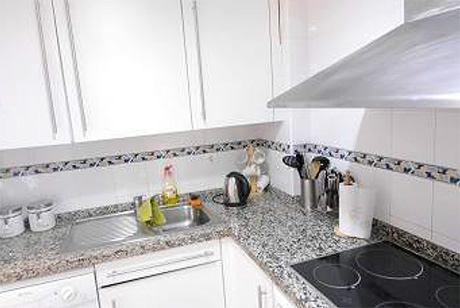 Middle floor apartment saint andrews cabopino kitchen image